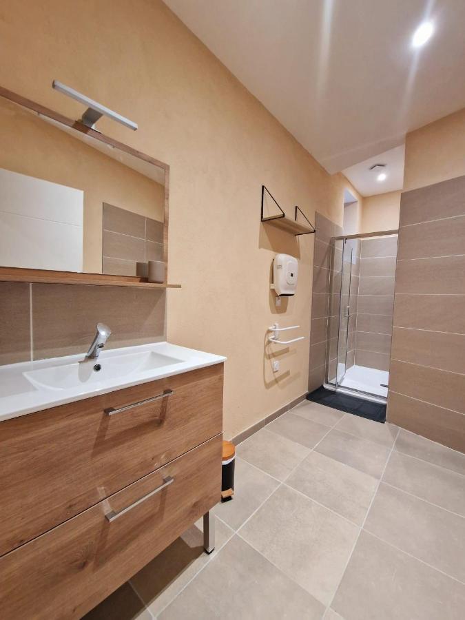 סן-שיניו Appart Hotel Du Grand Soleil מראה חיצוני תמונה